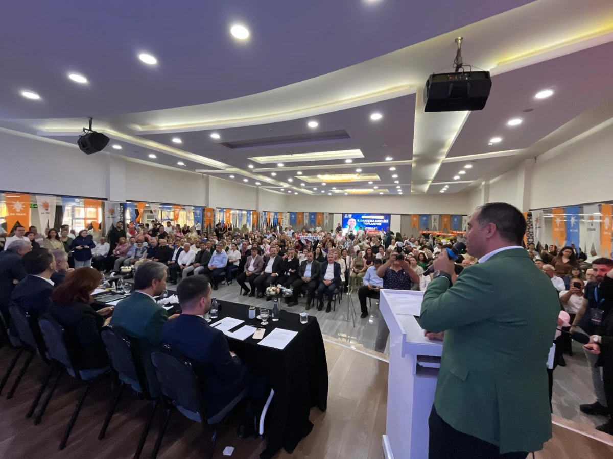 KIRATLI&rsquo;DAN SE&Ccedil;ER&rsquo;E SERT ELEŞTİRİ: &lsquo;MAZERET DEĞİL, HİZMET &Uuml;RETİN&rsquo;