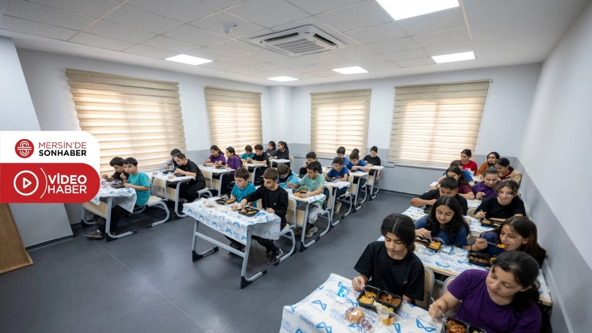 LGS’YE HAZIRLANAN ÖĞRENCİLERİN ÖĞLE YEMEĞİ YİNE BÜYÜKŞEHİR’DEN