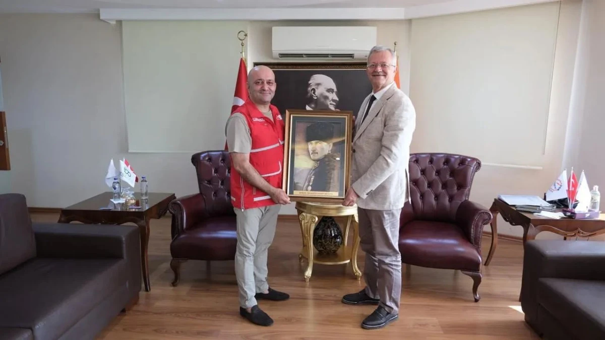 L&Uuml;TFİ PARILTI: MERSİN&rsquo;İN DAYANIŞMA G&Uuml;C&Uuml;N&Uuml; BİRLİKTE B&Uuml;Y&Uuml;TECEĞİZ