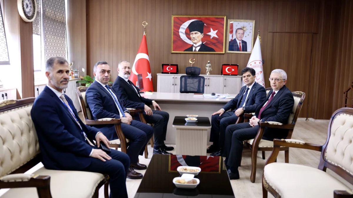 MEB BİLGİ İŞLEM GENEL M&Uuml;D&Uuml;R&Uuml; SAYIN PROF. DR. ERSİN KARAMAN'DAN MERSİN'E ZİYARET