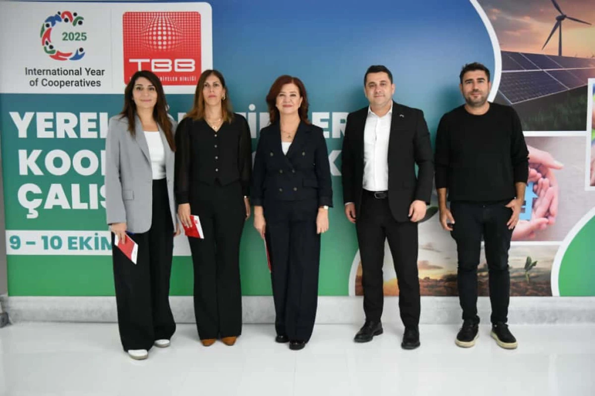 MERAL SEÇER KOOPERATİFÇİLİK TECRÜBELERİNİ TBB ÇALIŞTAYINDA ANLATTI 