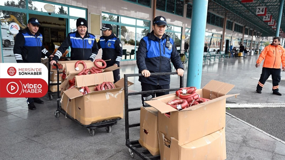 MERSİN B&Uuml;Y&Uuml;KŞEHİR SAĞLIKSIZ KOŞULLARDA GIDA SEVKİYATINA GE&Ccedil;İT VERMİYOR