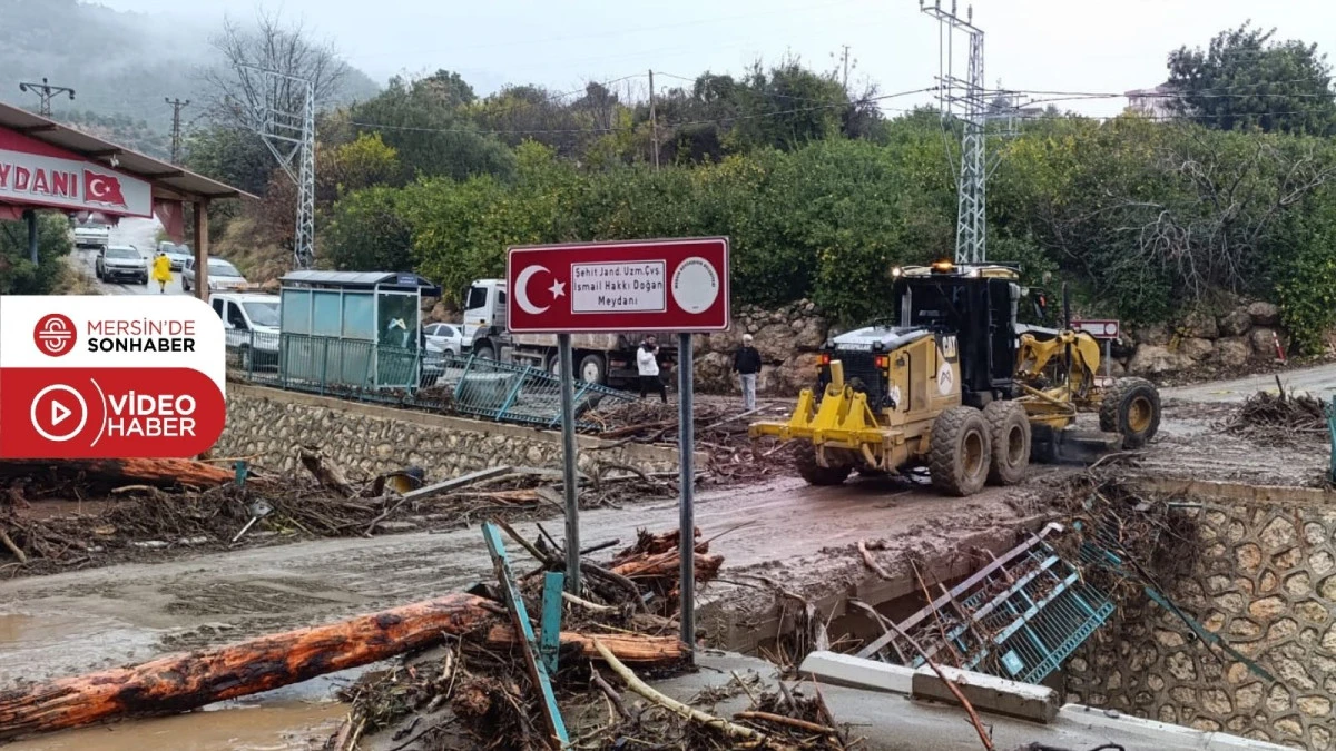 MERSİN B&Uuml;Y&Uuml;KŞEHİR, YOĞUN YAĞIŞIN ARDINDAN T&Uuml;M EKİPLERİYLE KENT GENELİNDE TEMİZLİK &Ccedil;ALIŞMALARINI S&Uuml;RD&Uuml;R&Uuml;YOR