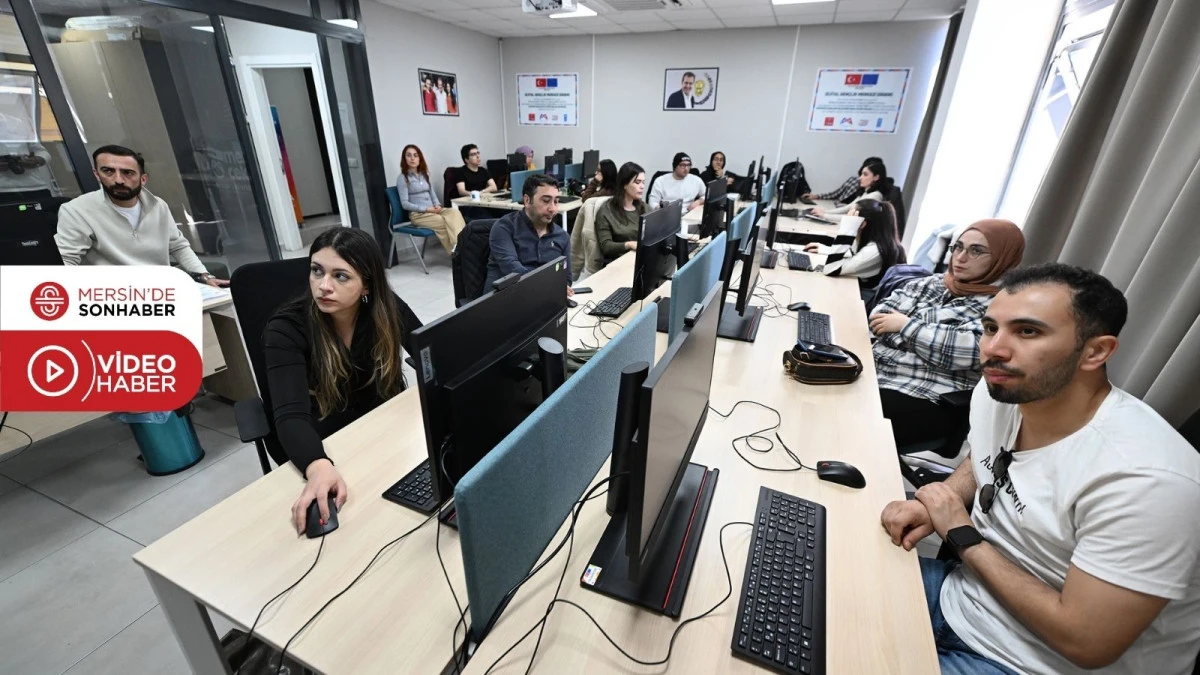 MERSİN B&Uuml;Y&Uuml;KŞEHİR&rsquo;DEN GEN&Ccedil;LERE YAPAY ZEKA VE VERİ ANALİZİ EĞİTİMİ