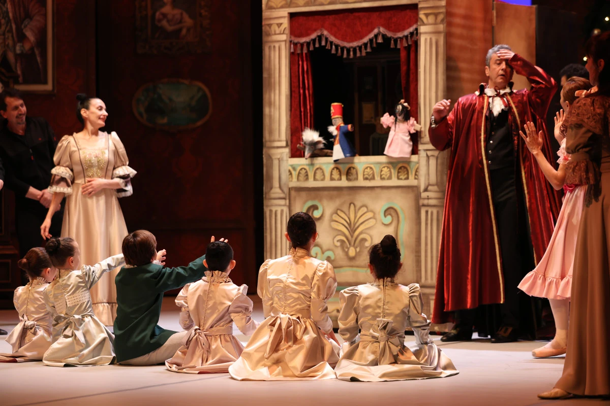 MERSİN DEVLET OPERA VE BALESİ&rsquo;NDEN &lsquo;FINDIKKIRAN&rsquo; YENİDEN SAHNEDE