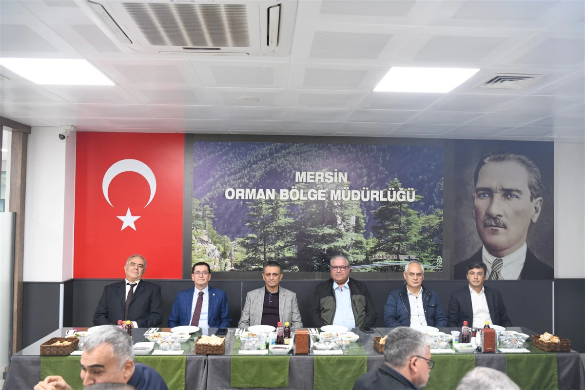 MERSİN ORMAN BÖLGE MÜDÜRLÜĞÜNDE VEDA YEMEĞİ DÜZENLENDİ