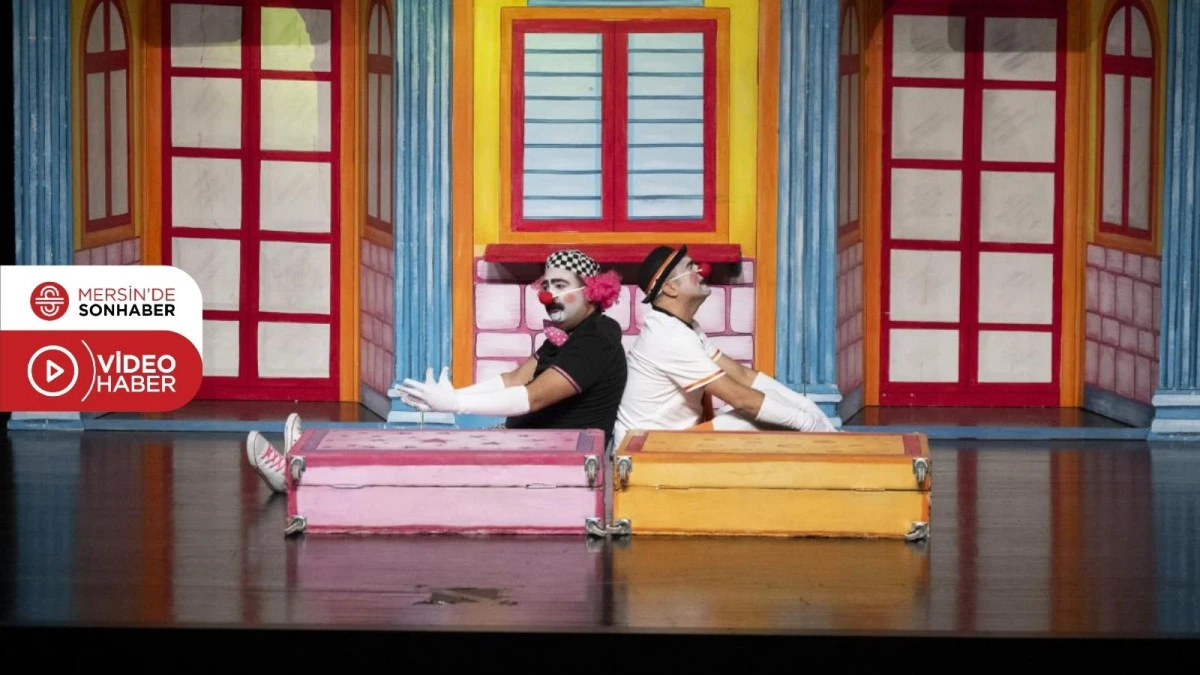 MERSİN ŞEHİR TİYATROSU BU YARIYIL TATİLİNDE DE &Ccedil;OCUKLARI UNUTMADI