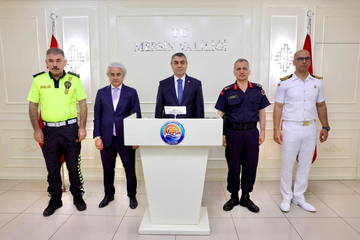 MERSİN VALİSİ TOROS: ‘GÜVENLİK GÜÇLERİMİZİN KARARLI MÜCADELESİ SONUÇ VERİYOR’