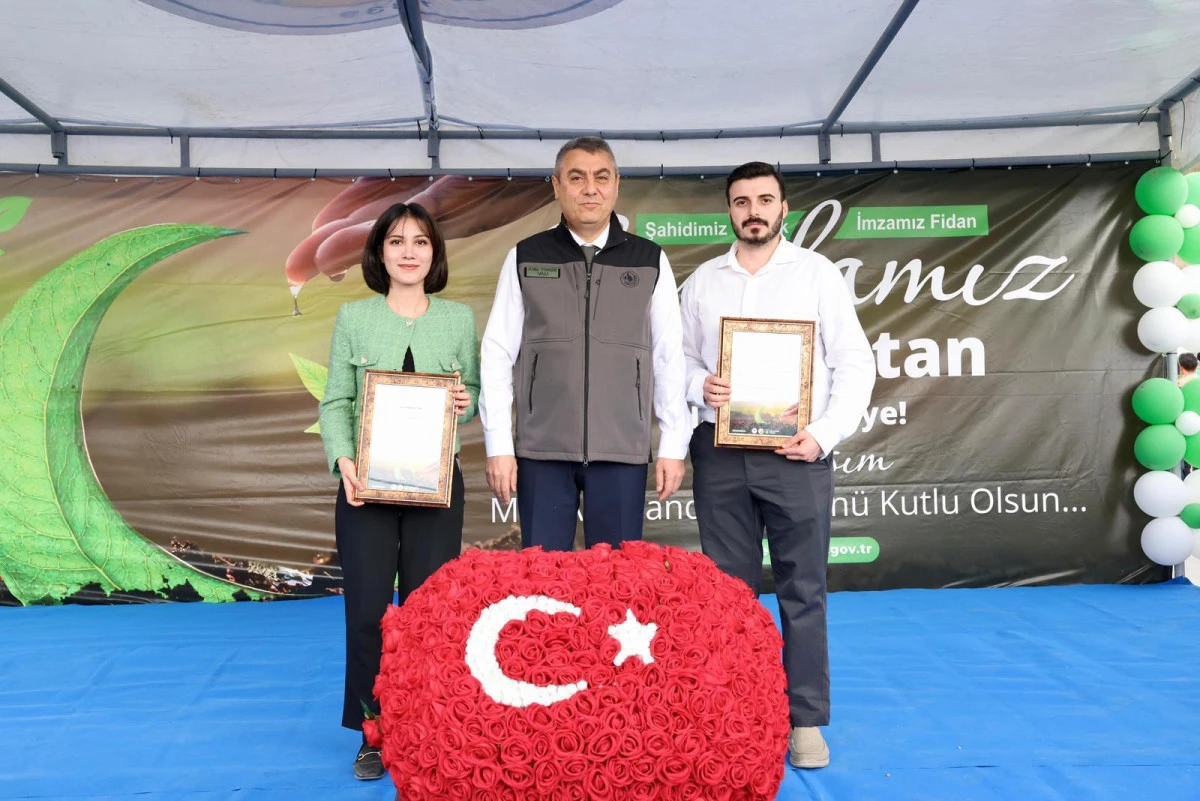 MERSİN’DE 11 KASIM MİLLİ AĞAÇLANDIRMA GÜNÜ KAPSAMINDA 8 BİN FİDAN TOPRAKLA BULUŞTU