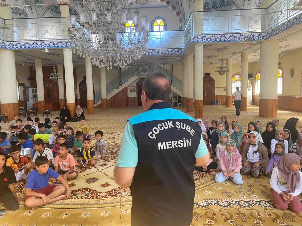 MERSİN’DE CAMİLERDEKİ KUR’AN KURSU ÖĞRENCİLERİNE GÜVENLİK EĞİTİMİ