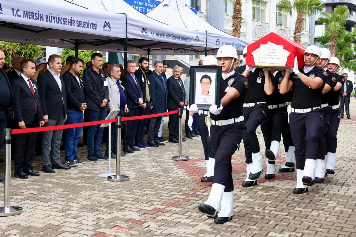MERSİN&rsquo;DE CENAZE T&Ouml;RENİ, EĞİTİM ZİYARETİ VE BAYRAM DENETİMLERİ BİR ARADA