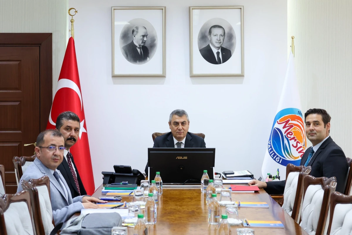 MERSİN'DE GÜVENLİK, TARIM VE KURUMSAL İŞ BİRLİĞİ KONULARI DEĞERLENDİRİLDİ