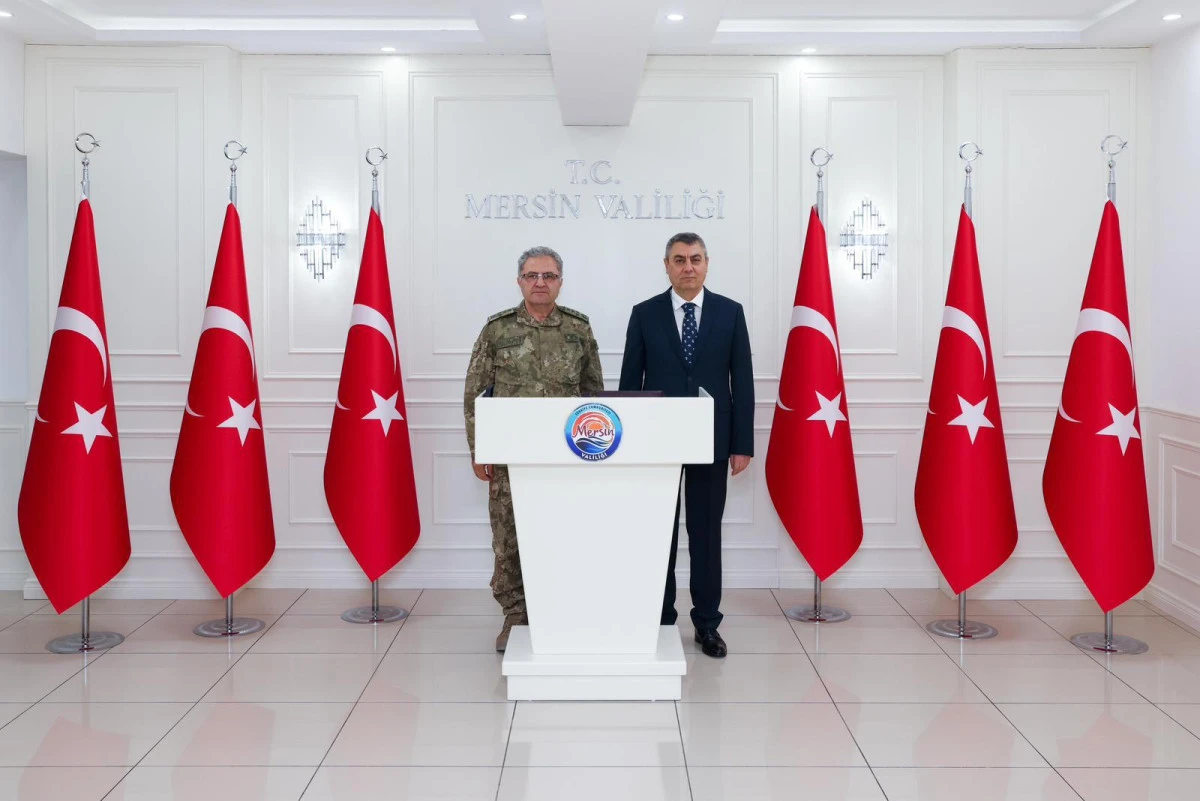 MERSİN&rsquo;DE YOĞUN MESAİ: Y&Ouml;NETİM, G&Uuml;VENLİK VE SOSYAL &Ccedil;ALIŞMALAR DEĞERLENDİRİLDİ