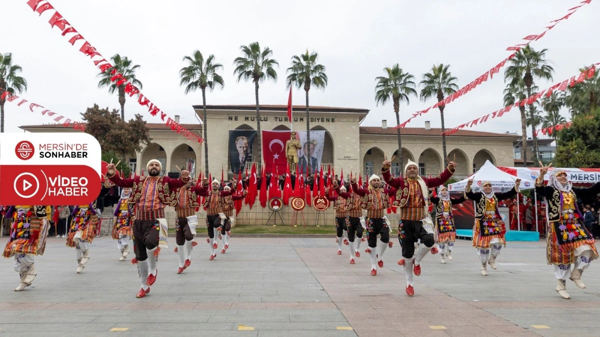 MERSİN&rsquo;İN D&Uuml;ŞMAN İŞGALİNDEN KURTULUŞUNUN 104. YIL D&Ouml;N&Uuml;M&Uuml; KENTTE COŞKUYLA KUTLANDI