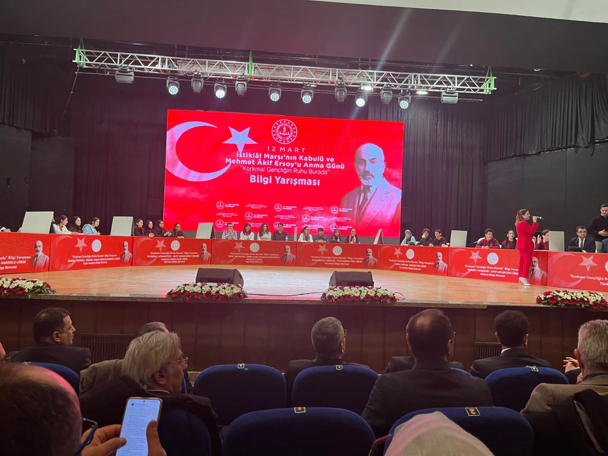 MERSİNLİ &Ouml;ĞRENCİLER İSTİKLAL MARŞI BİLGİ YARIŞMASINDA T&Uuml;RKİYE İKİNCİSİ OLDU 