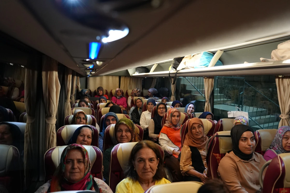 MEZİTLİ BELEDİYESİ’NDEN TECE MAHALLESİ’NDEKİ KADINLARA KAPADOKYA GEZİSİ