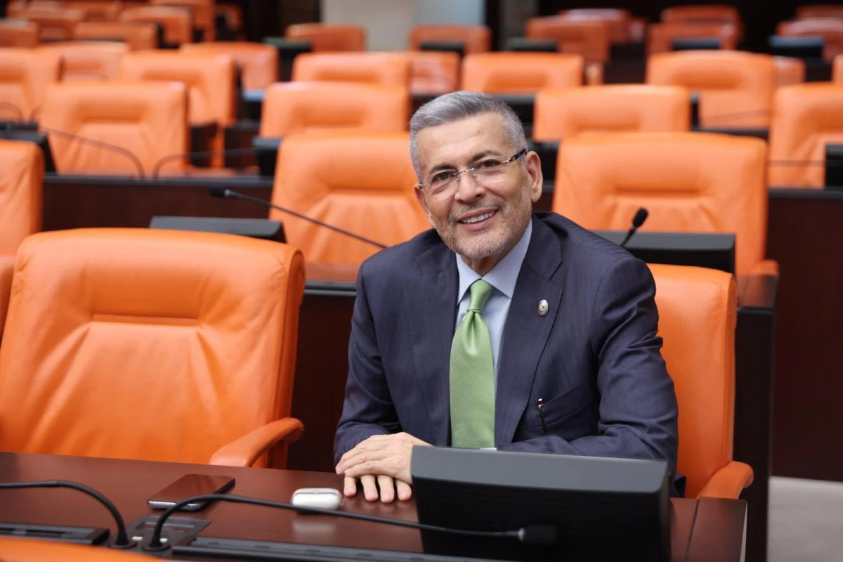 MHP MERSİN MİLLETVEKİLİ DR. LEVENT UYSAL: CUMHURİYET, T&Uuml;RK MİLLETİNİN BAĞIMSIZLIK DESTANI VE EBEDİ İRADESİDİR!