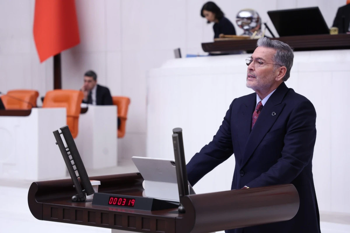 MHP&rsquo;Lİ UYSAL: OKULLARA KADAR SIZAN ŞİDDET SARMALINA DUVAR &Ouml;RMEK ZORUNDAYIZ