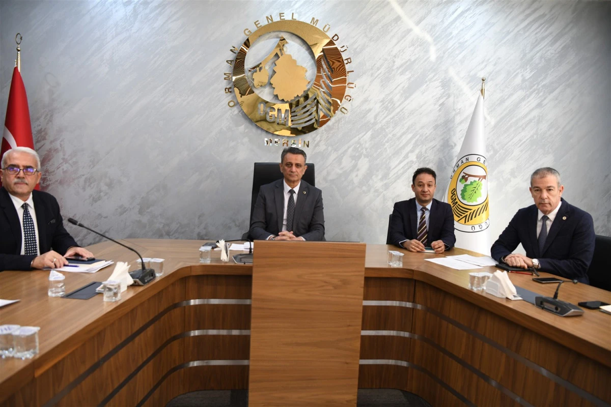 ORMAN GENEL M&Uuml;D&Uuml;R&Uuml; BEKİR KARACABEY BAŞKANLIĞINDA MART AYI DEĞERLENDİRME TOPLANTISI YAPILDI