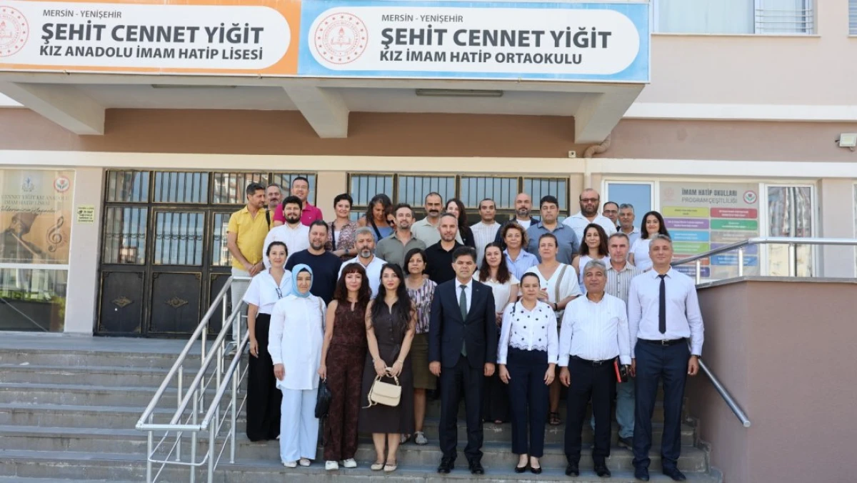 ORTA&Ouml;ĞRETİM KİTAP YAZMA KOMİSYONU &Ccedil;ALIŞMALARI DEĞERLENDİRİLDİ