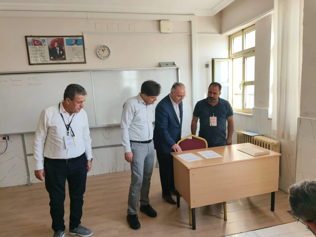 ÖZER VE ÖZDEMİRCİ, MTSK İŞ MAKİNELERİ SINAVINI İNCELEDİ