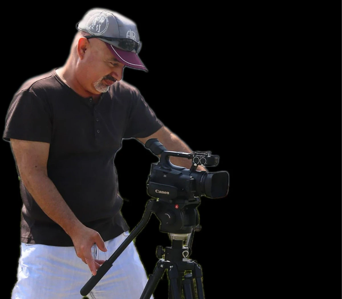 PROF. DR. SEDAT CERECİ&rsquo;NİN YORTULARI BELGESELİNİN PR&Ouml;MİYERİ MERSİN&rsquo;DE