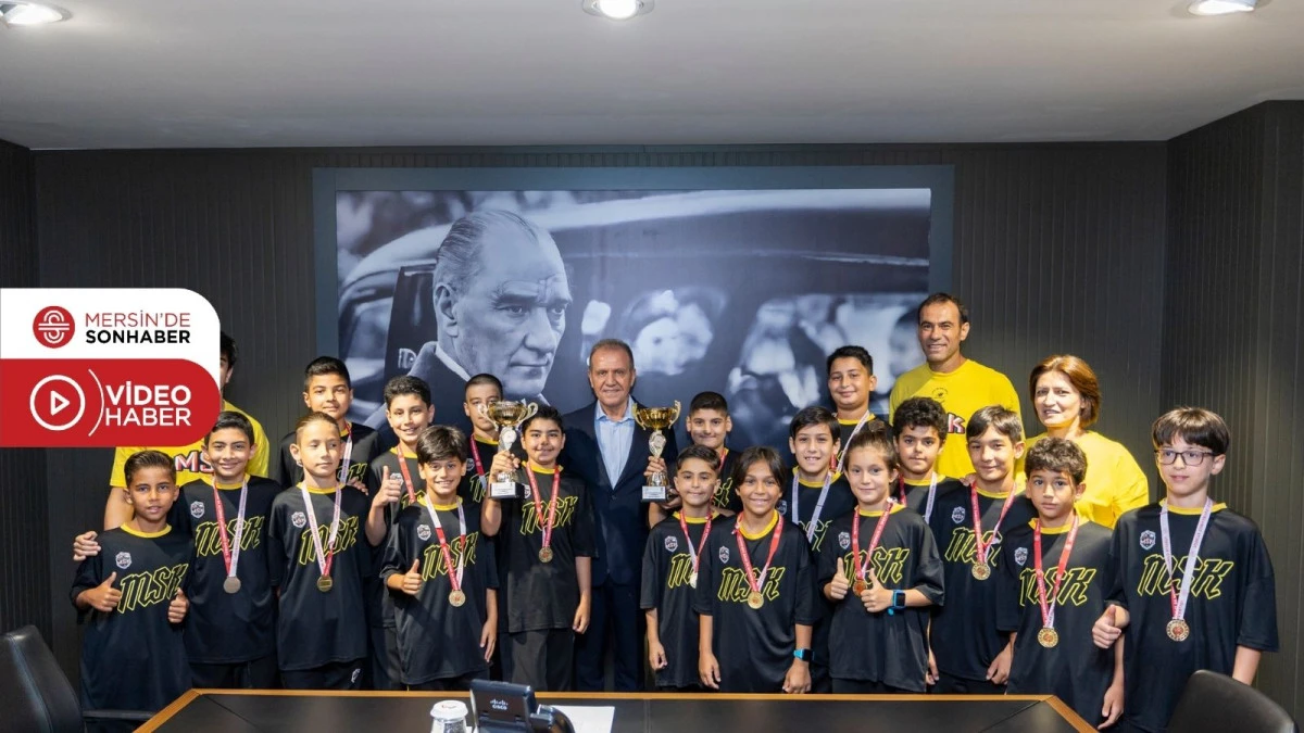 ŞAMPİYON MSK U10 VE U11 BASKETBOL TAKIMLARI BAŞKAN SE&Ccedil;ER&rsquo;İ ZİYARET ETTİ