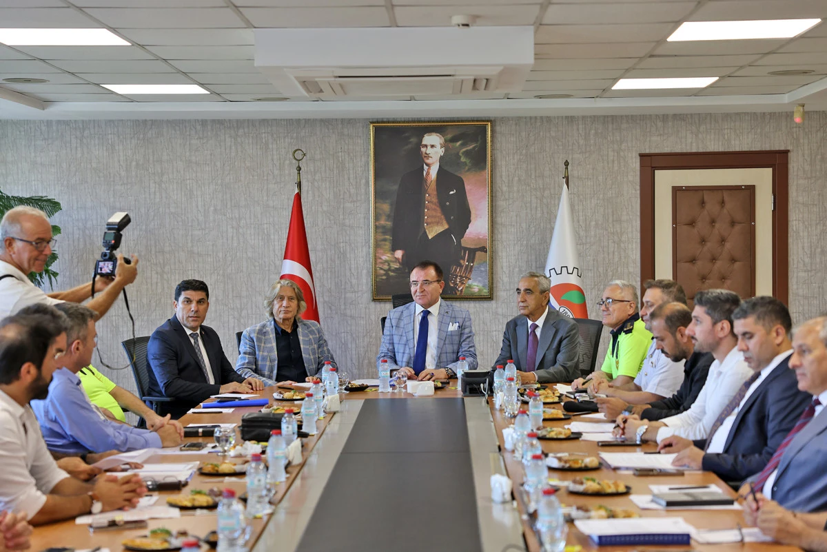 ŞEHİR İÇİ YOLCU VE SERVİS TAŞIMACILIĞI SORUNLARI MTSO’DA MASAYA YATIRILDI