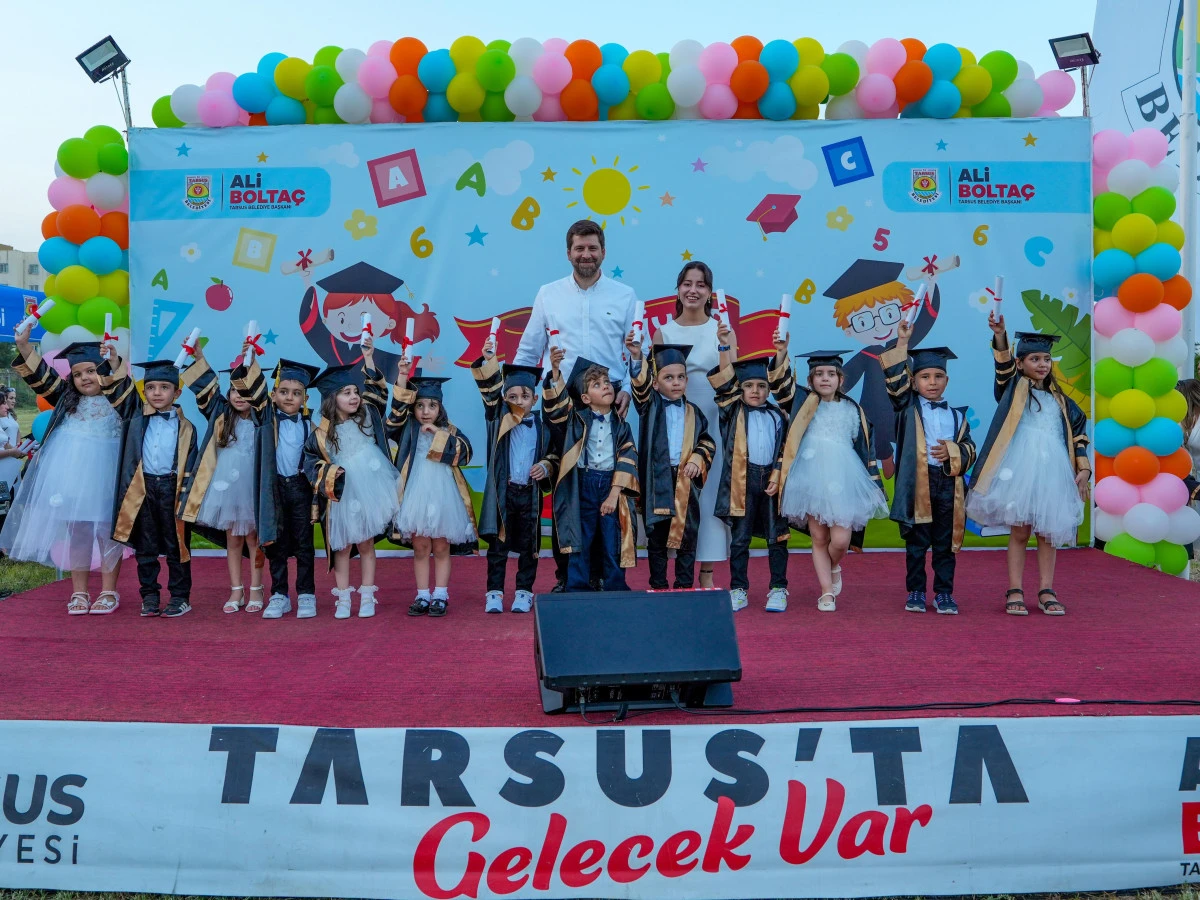 TARSUS BELEDİYESİ KREŞLERİNDE MEZUNİYET VE &Ccedil;OCUK ŞENLİĞİ