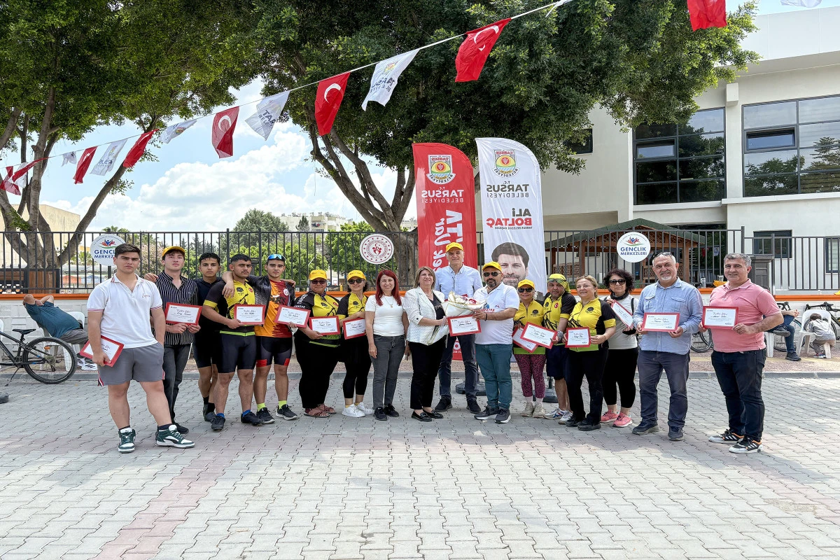 TARSUS BELEDİYESİ’NDEN KADINLARA ÖZEL ‘BİSİKLET KULLANMAYI ÖĞRENİYORUZ’ ETKİNLİĞİ