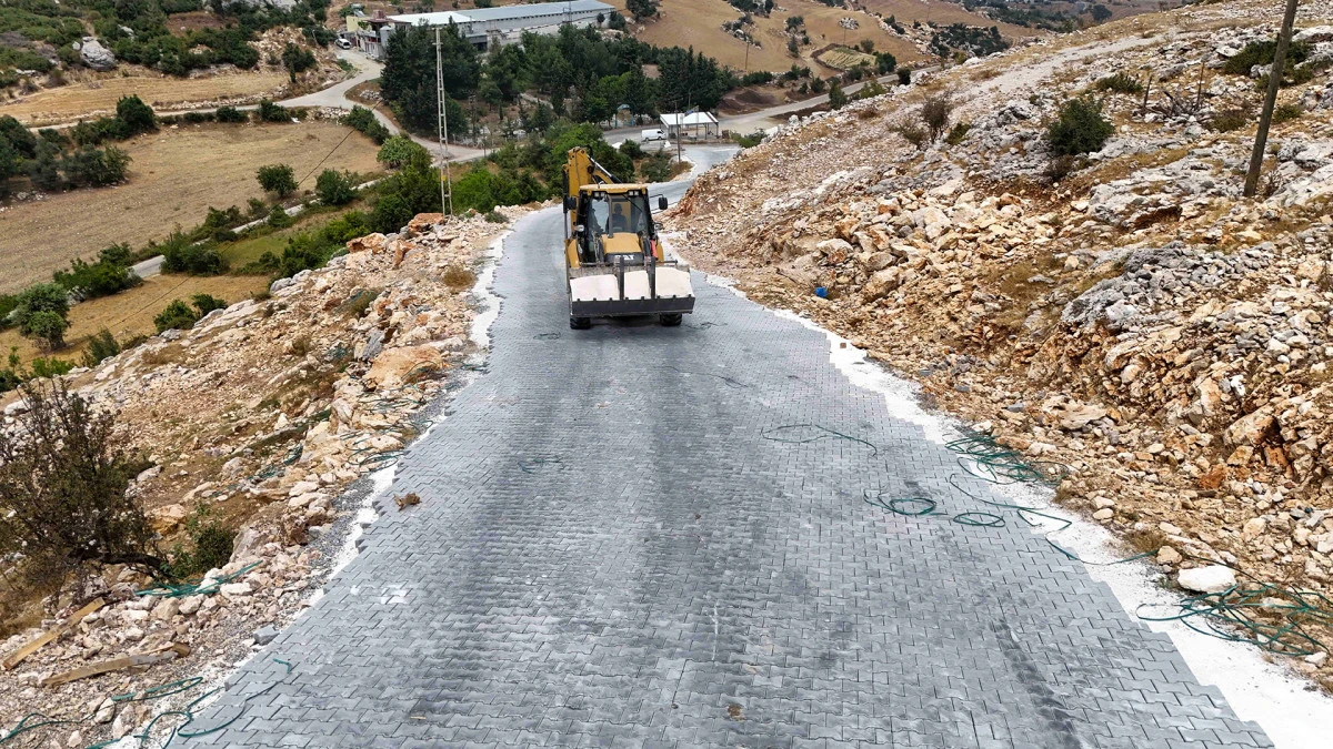 TARSUS BELEDİYESİ’NDEN KUZOLUK’A KONFORLU ULAŞIM HAMLESİ