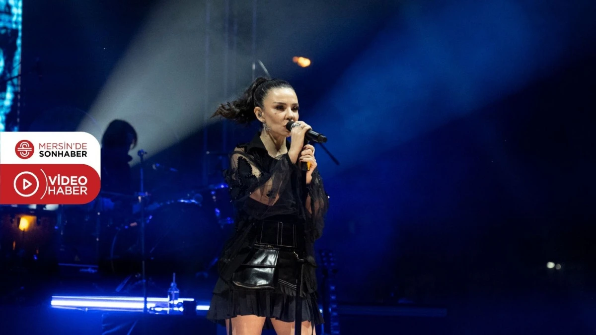 TARSUS FESTİVALİ’NİN 2. GÜNÜNE FATMA TURGUT KONSERİ DAMGA VURDU