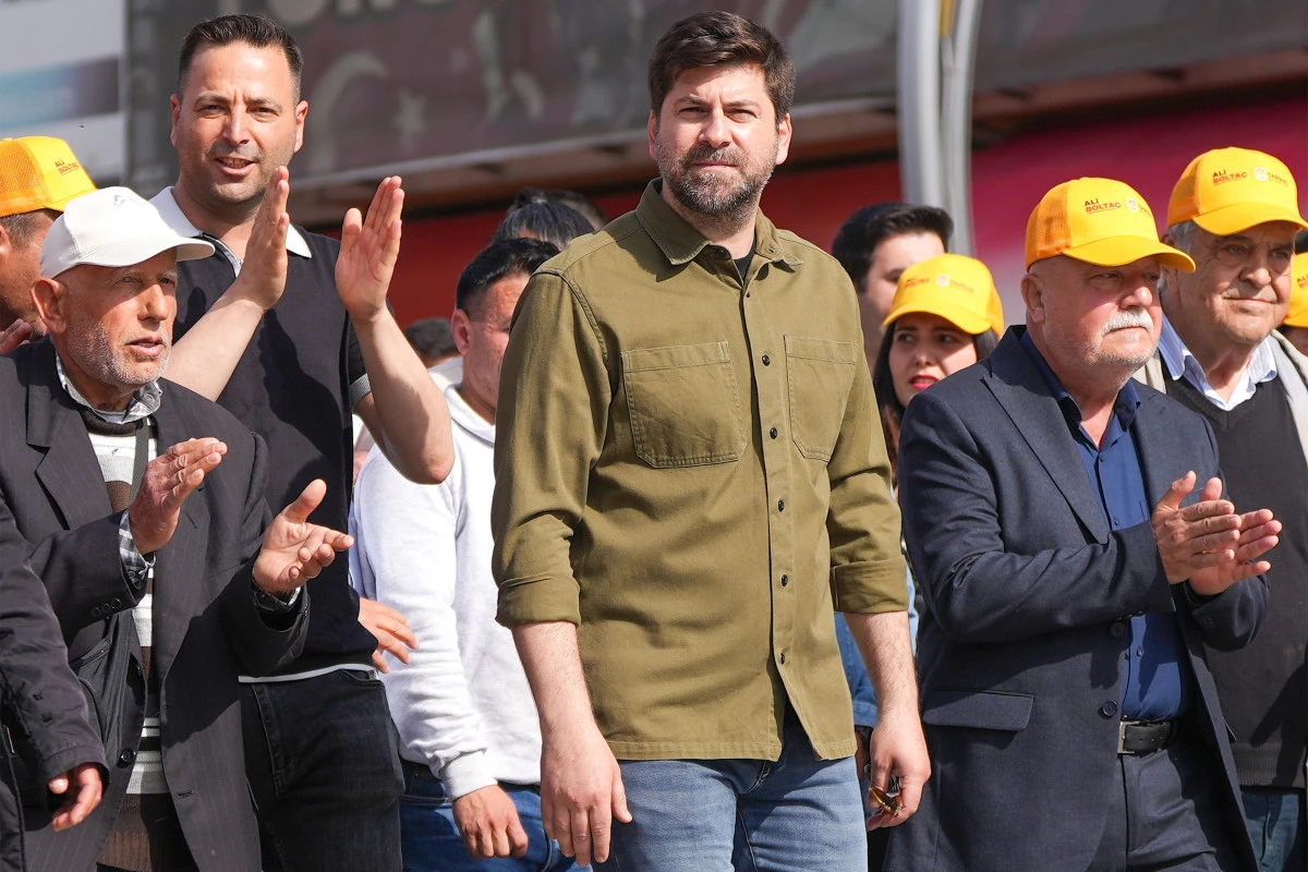 TARSUS’TA 1 MAYIS COŞKUSU MEYDANLARA TAŞTI