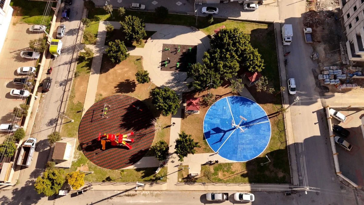 TARSUS&rsquo;TA PARKLAR İYİLEŞTİRİLİYOR