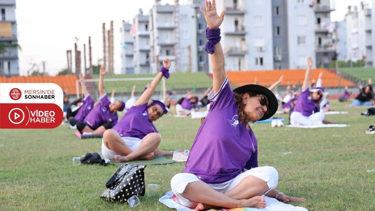 TOROSLAR’DA 300 KADIN YOGA YAPTI 