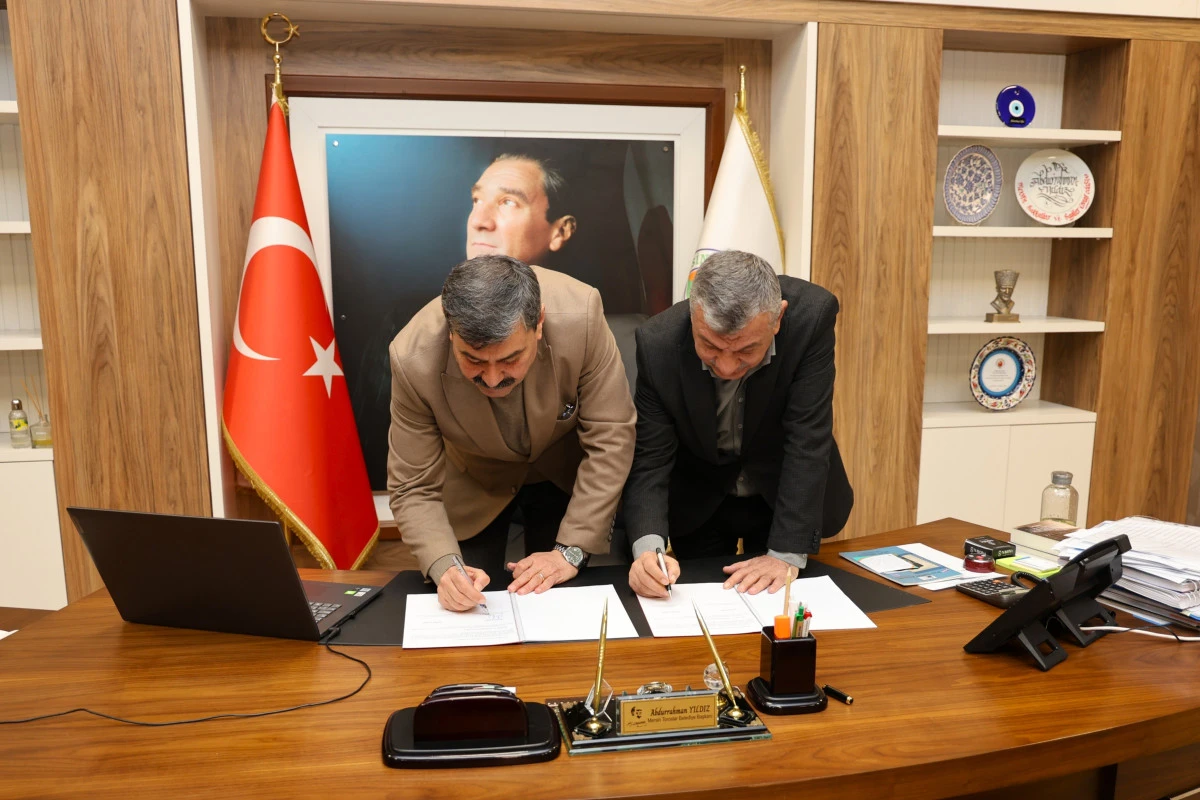 TOROSLAR&rsquo;DA Y&Uuml;Z G&Uuml;LD&Uuml;REN S&Ouml;ZLEŞME