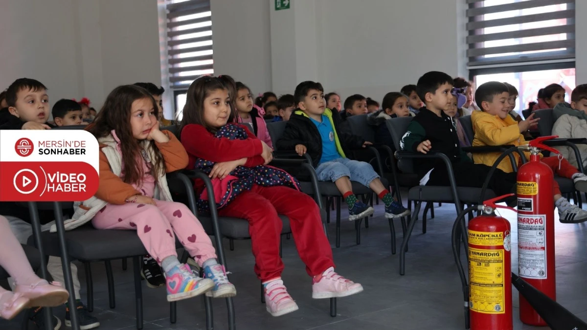 TOROSLAR&rsquo;IN MİNİKLERİ İTFAİYECİLİĞİ YERİNDE &Ouml;ĞRENDİ