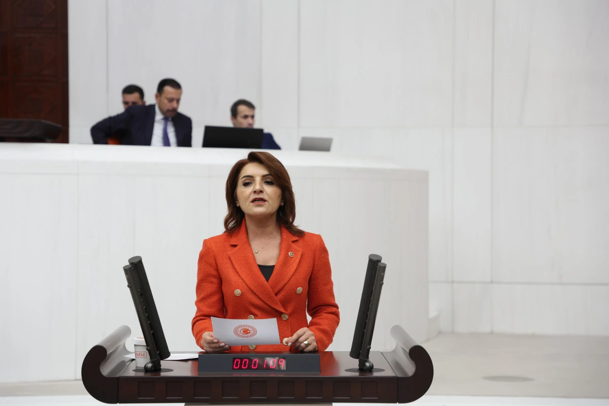 &lsquo;T&Uuml;İK RAKAMLARIYLA VATANDAŞ YOKSULLAŞIYOR&rsquo;