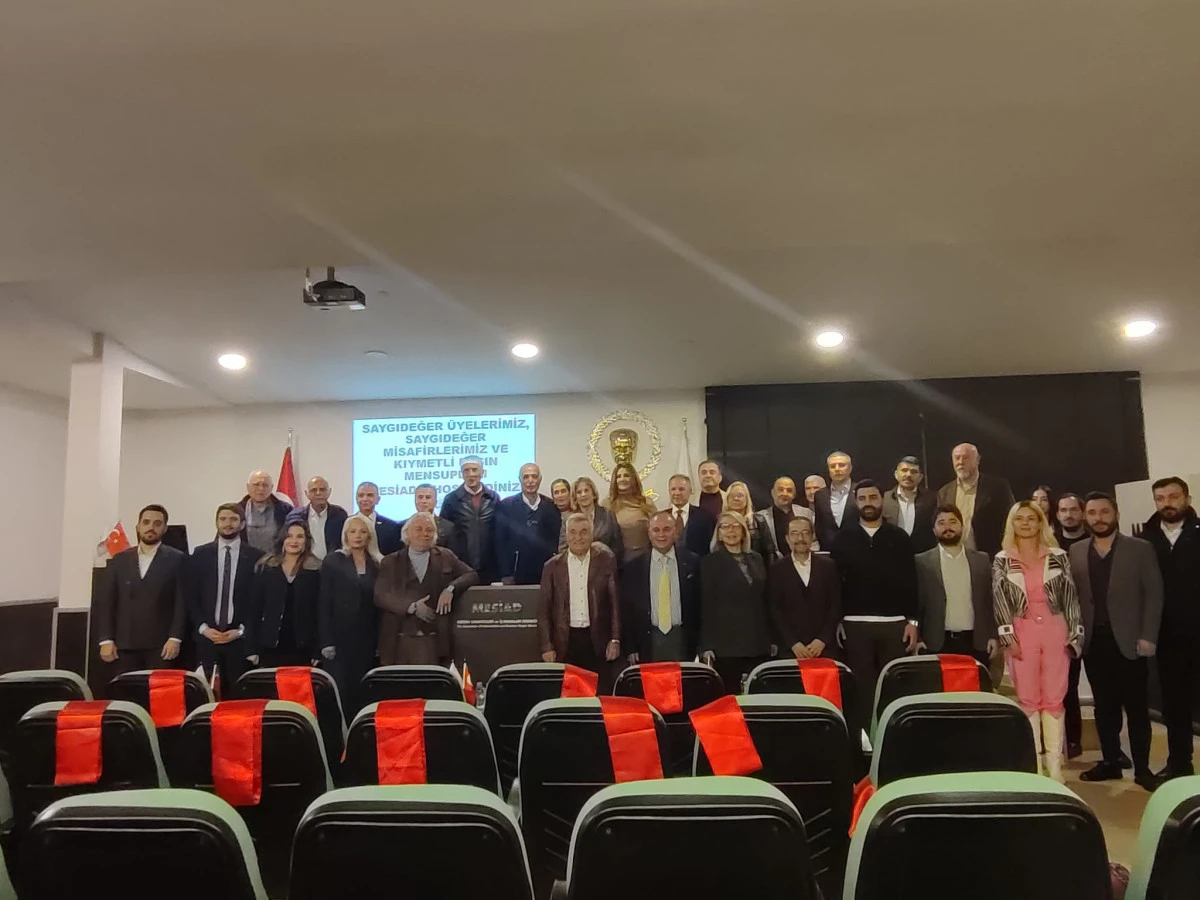 TÜRKONFED, 26. İŞ DÜNYASI ZİRVESİ SONRASI MESİAD’DA ÜYELERE BİLGİLENDİRME TOPLANTISI DÜZENLENDİ