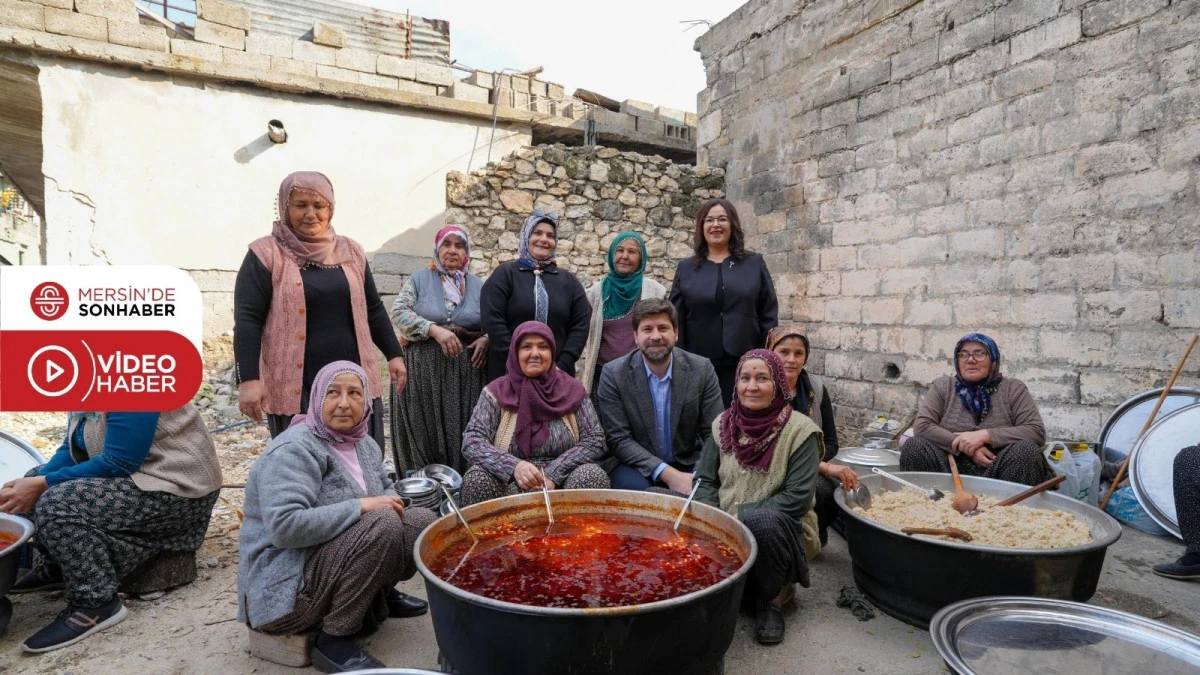 ULAŞ MAHALLESİ&rsquo;NDE ŞEHİTLER İ&Ccedil;İN ANMA PROGRAMI D&Uuml;ZENLENDİ