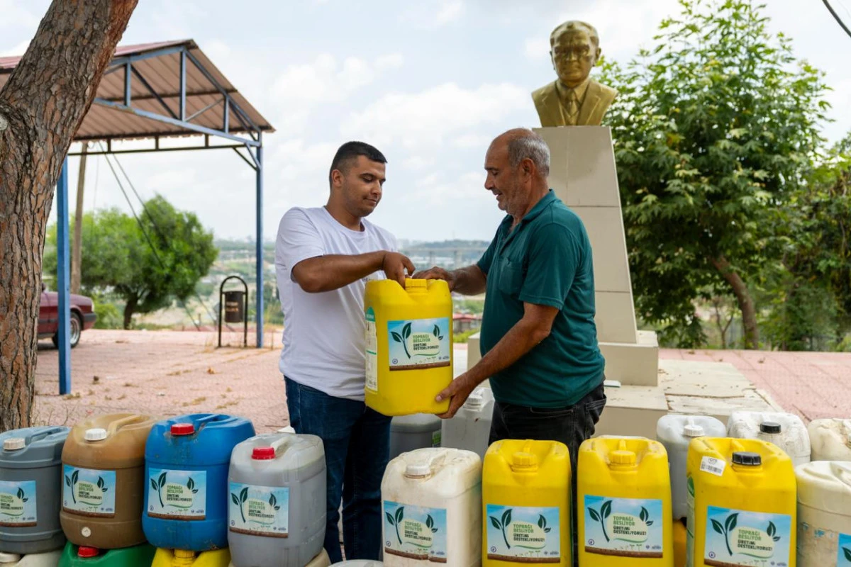 &Uuml;RETİCİNİN Y&Uuml;Z&Uuml; YENİŞEHİR&rsquo;LE G&Uuml;L&Uuml;YOR!
