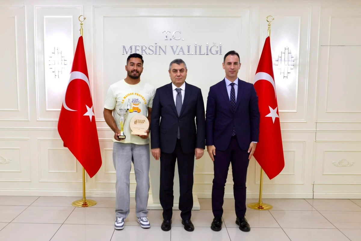 VALİ ATİLLA TOROS, AHMET KAPLAN VE ZERRİN &Ccedil;AY BEŞİK&Ccedil;İ&rsquo;Yİ KABUL ETTİ