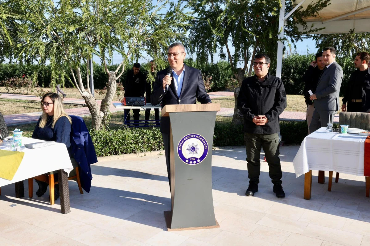 VALİ ATİLLA TOROS, EMNİYET PROGRAMI VE TARIM FUARI’NI ZİYARET ETTİ