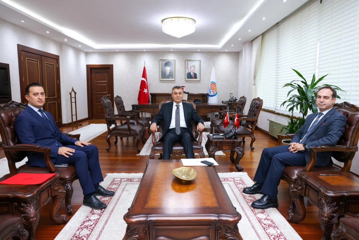 VALİ ATİLLA TOROS, GAZZE’YE YARDIM GEMİSİ UĞURLAMA TÖRENİNE KATILDI, ZİYARET VE GÖRÜŞMELER GERÇEKLEŞTİRDİ