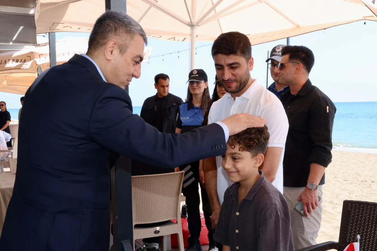 VALİ ATİLLA TOROS, MERSİN&rsquo;DE BİR DİZİ PROGRAMA KATILDI