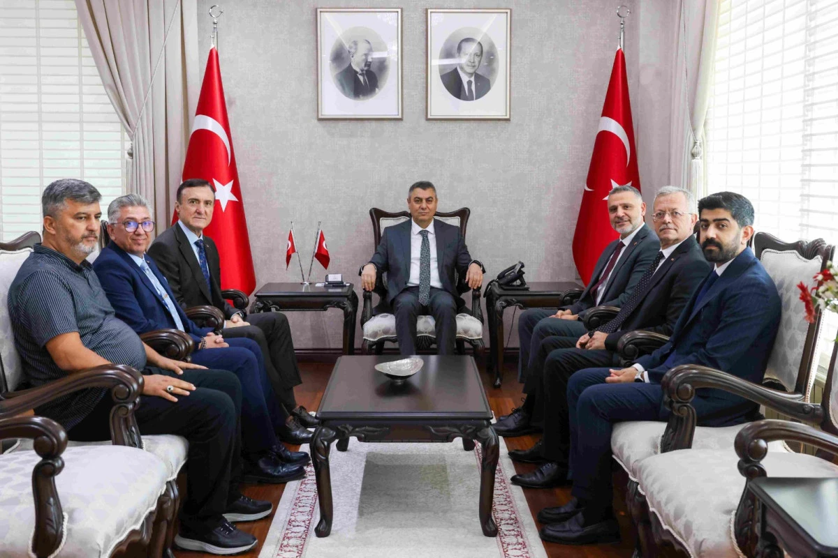 VALİ ATİLLA TOROS, TSKGV GENEL M&Uuml;D&Uuml;R&Uuml; BİLAL TOP&Ccedil;U İLE G&Ouml;R&Uuml;ŞT&Uuml;