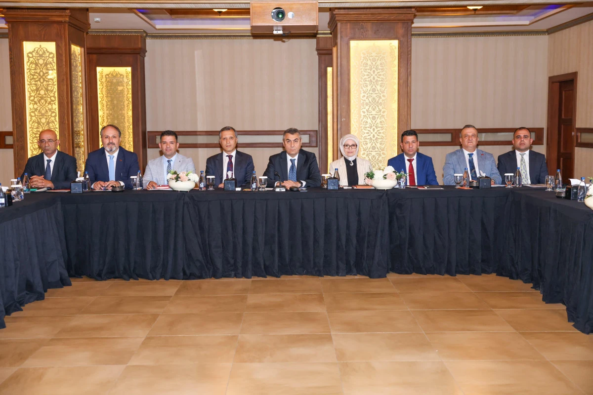 VALİ ATİLLA TOROS’TAN EĞİTİM, ZİYARET VE KOORDİNASYON GÜNDEMİ