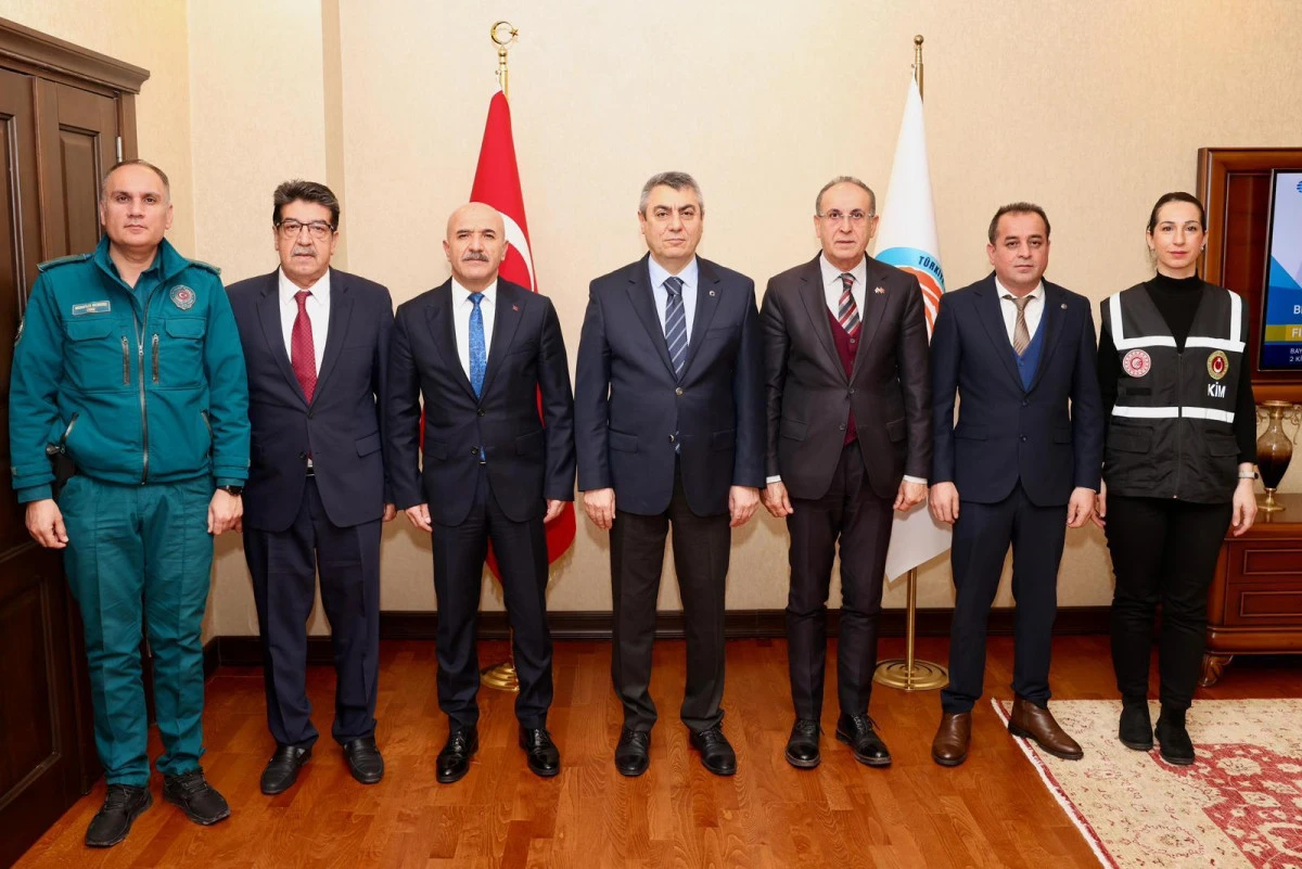 VALİ ATİLLA TOROS&rsquo;UN ZİYARET VE G&Ouml;R&Uuml;ŞMELERİ