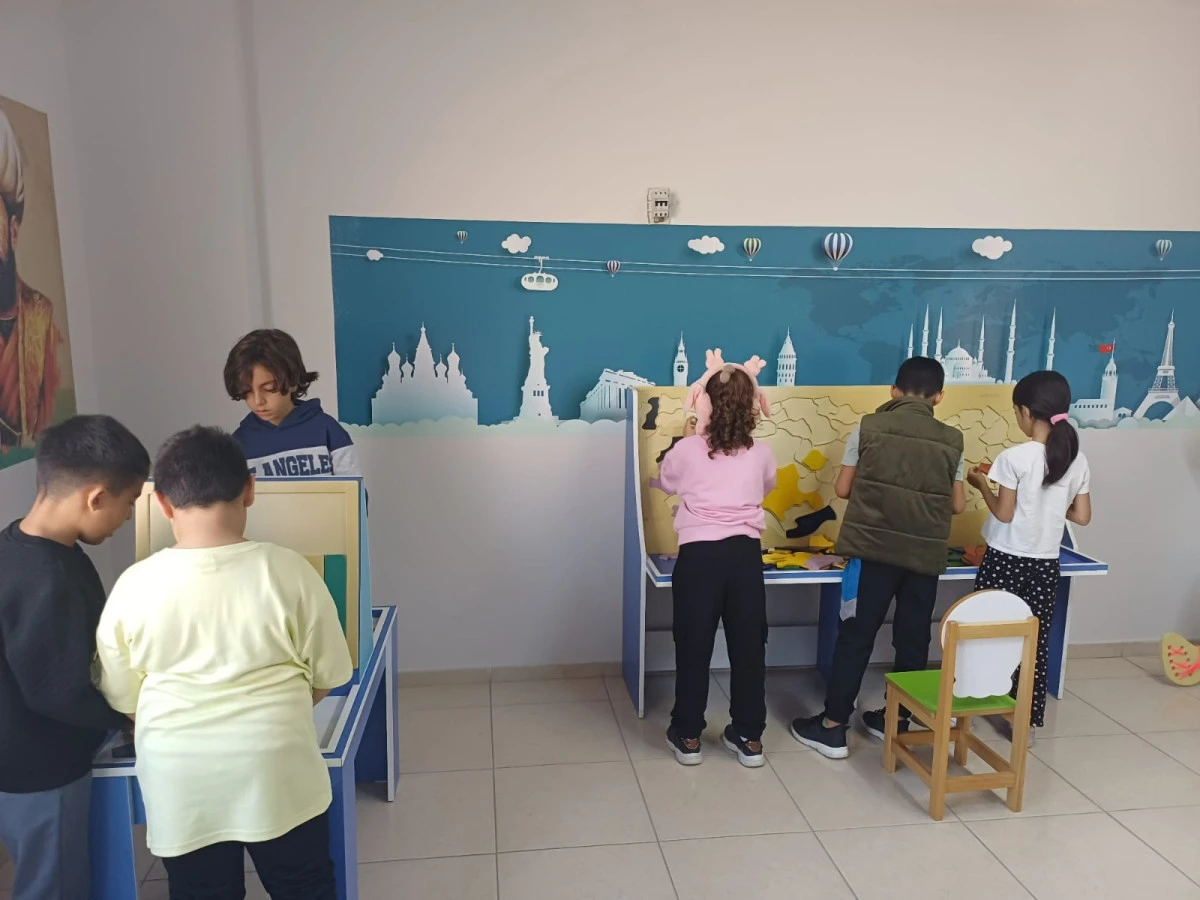 YAPARAK YAŞAYARAK ÖĞRENME MERKEZİ ÇOCUKLARI GELECEĞE HAZIRLIYOR